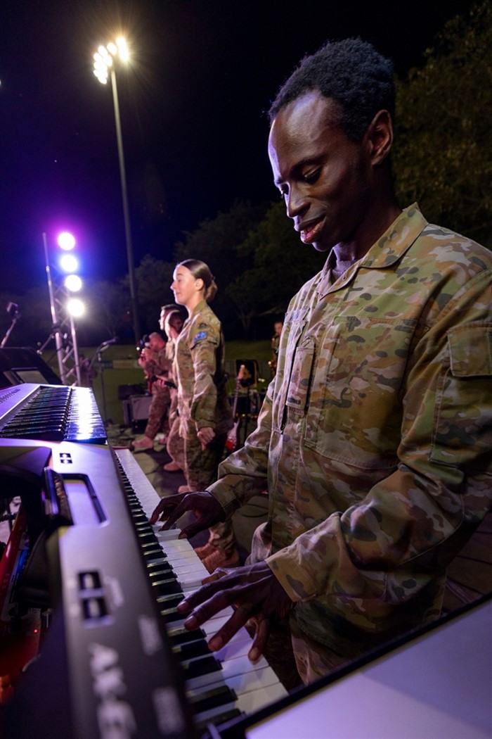 Image Gallery - australian army band4